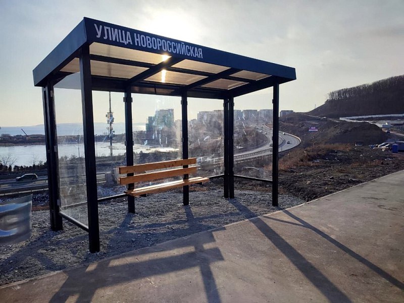 В микрорайоне Патрокл устанавливают новые остановочные павильоны В микрорайоне Патрокл устанавливают новые остановочные павильоны