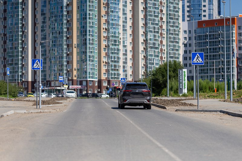 2,7 км асфальтированных дорог и реконструированный перекрёсток сделали на Патрокле 2,7 км асфальтированных дорог и реконструированный перекрёсток сделали на Патрокле