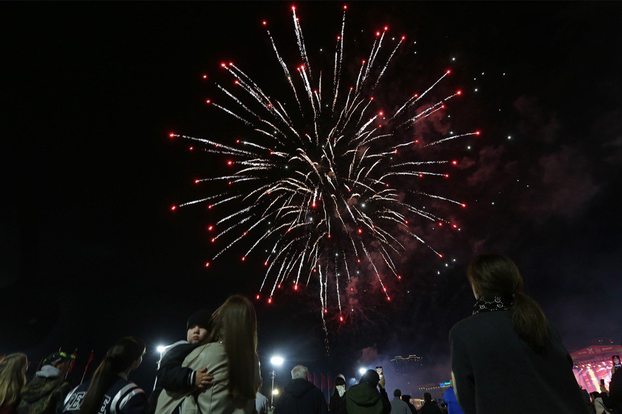 От кропотливой реставрации 45 памятников – до лазерных шоу в небе над заливом От кропотливой реставрации 45 памятников – до лазерных шоу в небе над заливом