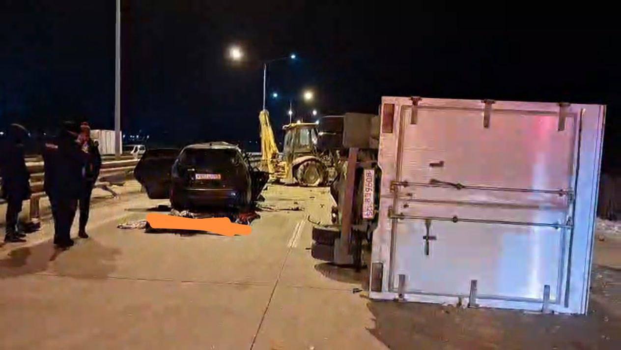 В Артеме Приморского края сотрудники полиции устанавливают обстоятельства ДТП с погибшими В Артеме Приморского края сотрудники полиции устанавливают обстоятельства ДТП с погибшими