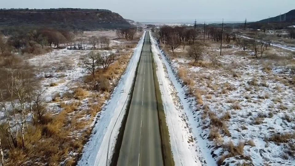 Завершаем ремонт на подъезде к поселку Оленевод в Надеждинском округе