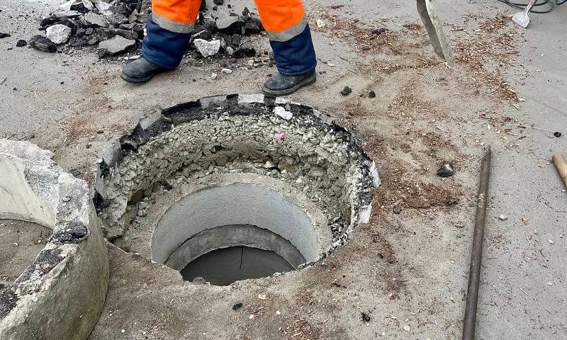 Больше 540 метров сетей ливневой канализации прочистили во Владивостоке с начала декабря Больше 540 метров сетей ливневой канализации прочистили во Владивостоке с начала декабря