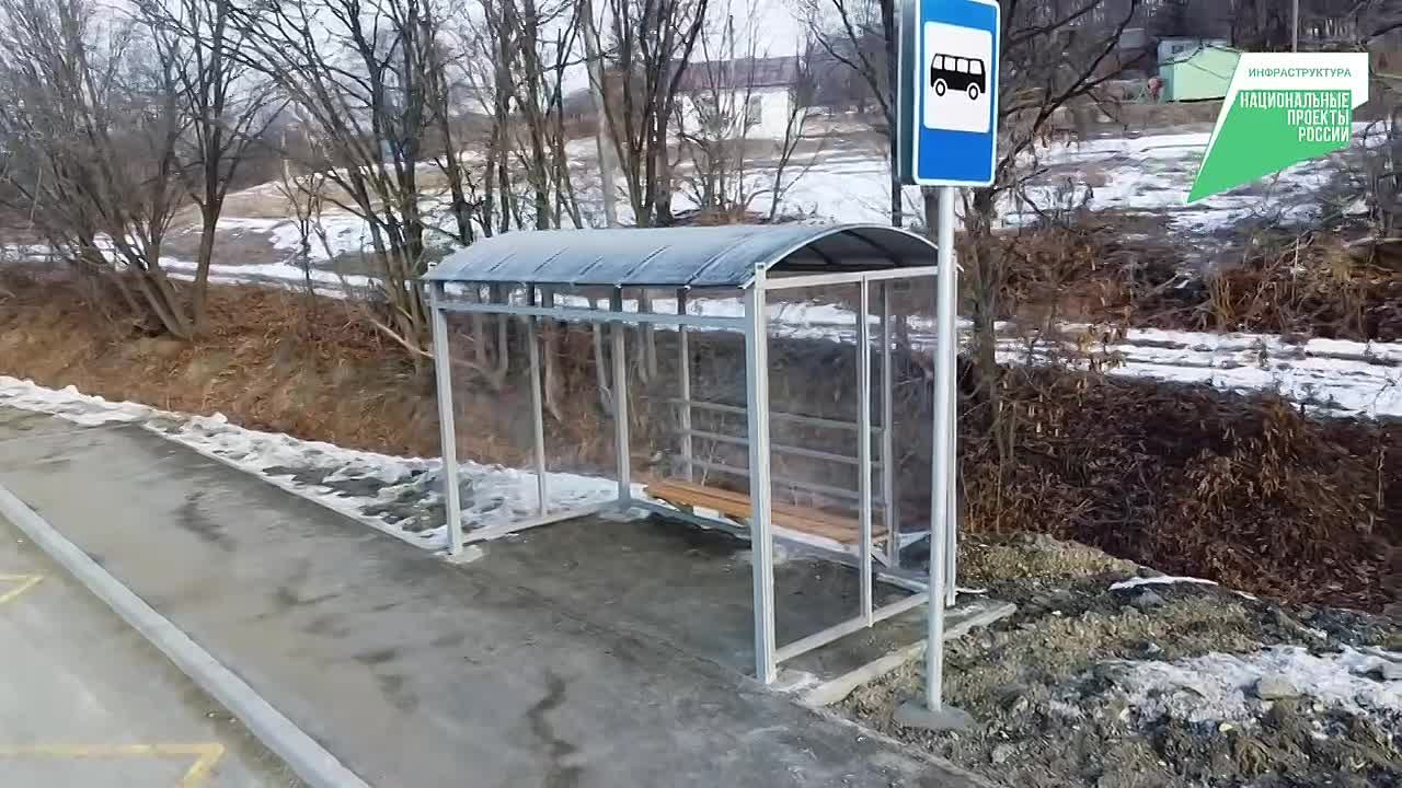 Завершается ремонт дороги в поселке Раздольное Надеждинского округа