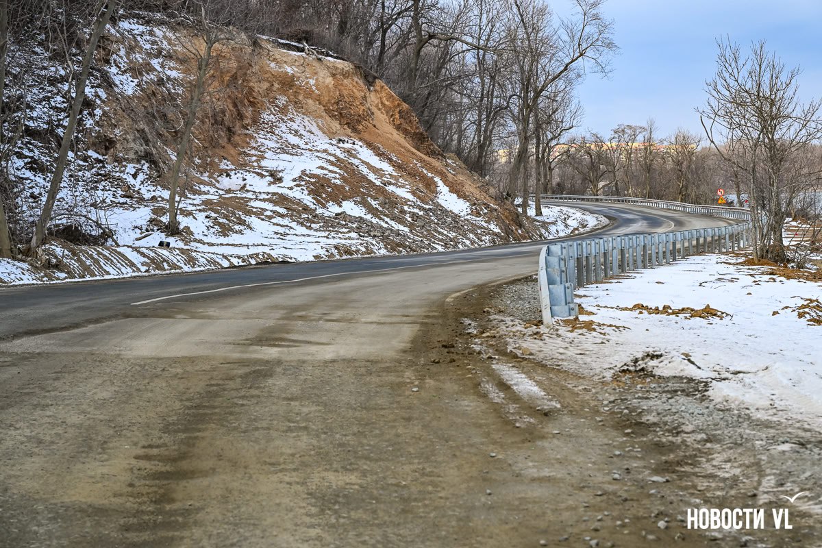 Без асфальта на Русском острове остался только посёлок Шигино Без асфальта на Русском острове остался только посёлок Шигино