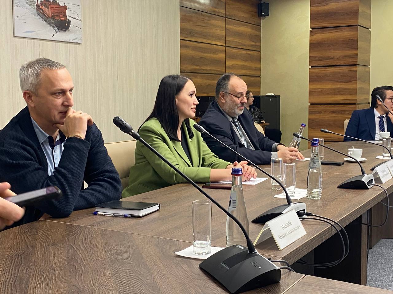 В МГУ им. Невельского обсудили, как «подружить» науку с бизнесом В МГУ им. Невельского обсудили, как «подружить» науку с бизнесом