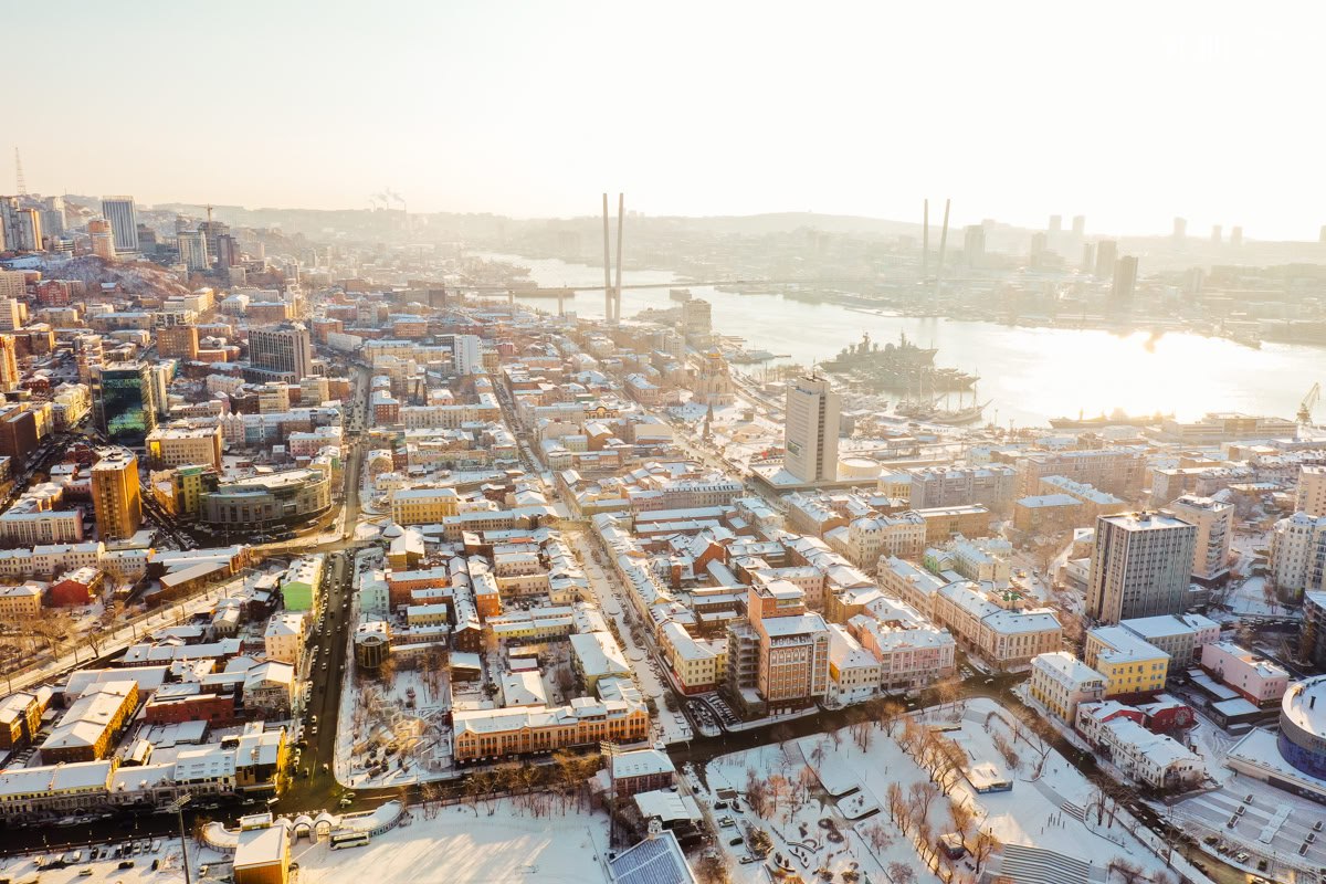 Вот уже 7 лет Владивосток является столицей Дальнего Востока Вот уже 7 лет Владивосток является столицей Дальнего Востока