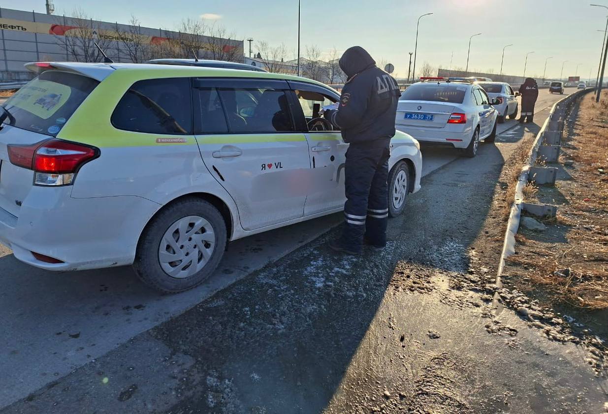 В Приморском крае в ходе профилактического мероприятия «Такси» Госавтоинспекторами проверено 86 транспортных средств В Приморском крае в ходе профилактического мероприятия «Такси» Госавтоинспекторами проверено 86 транспортных средств