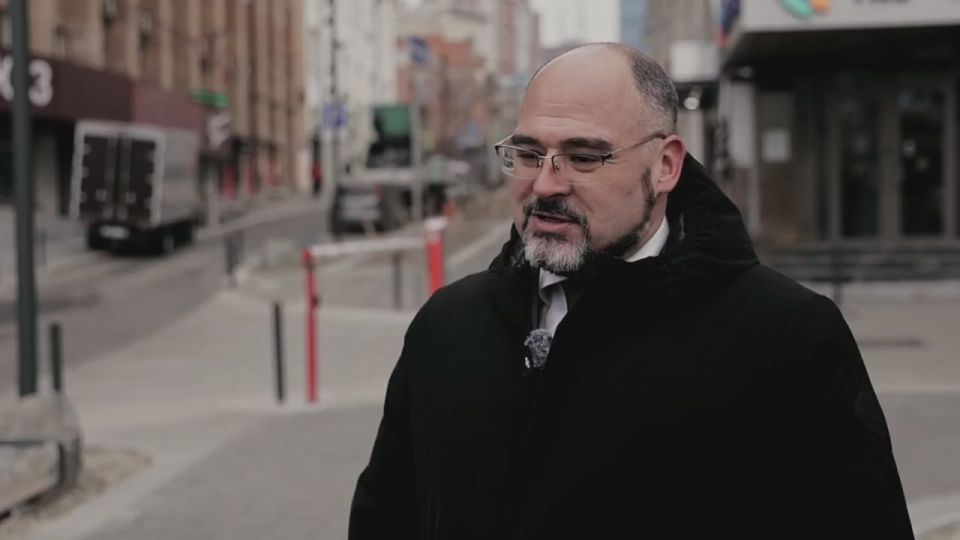 Константин Шестаков: Комфортная прогулочная зона с обустроенным парковочными местами и зонами отдыха появилась в этом году на улице Мордовцева