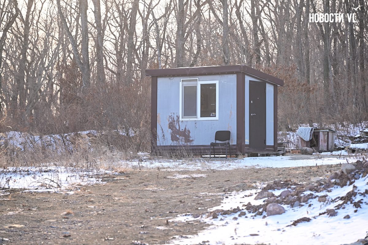 На охрану недостроенных «куполов» на Русском острове выделяют ещё около 2 млн рублей – предыдущие охранники куда-то делись На охрану недостроенных «куполов» на Русском острове выделяют ещё около 2 млн рублей – предыдущие охранники куда-то делись