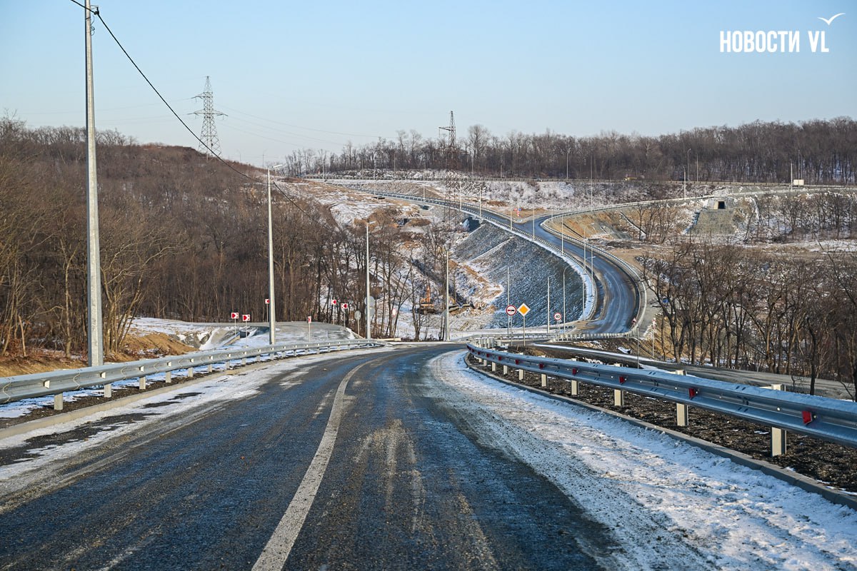 Корреспондент Новостей VL проехал по новой дороге от Нейбута к объездной Корреспондент Новостей VL проехал по новой дороге от Нейбута к объездной
