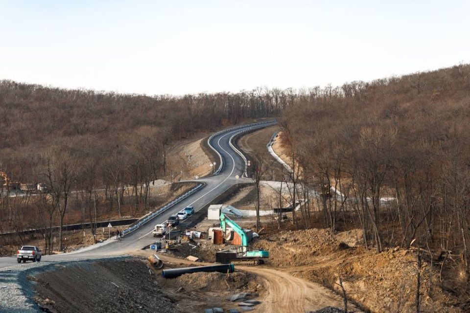 Новую дорогу открыли в столице Приморья