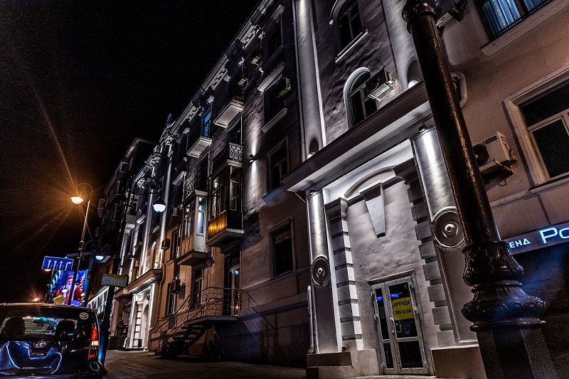 В центре Владивостока начала работать новая архитектурная подсветка В центре Владивостока начала работать новая архитектурная подсветка