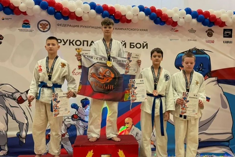 Сборная Приморского края в шестой раз подряд выиграла неофициальный командный зачёт чемпионата и первенства ДФО по рукопашному бою