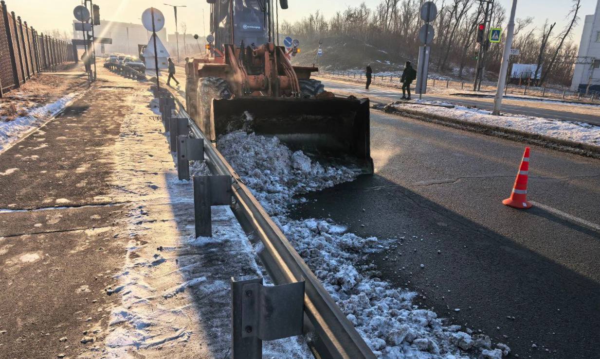 Сегодня во Владивостоке: демонтаж объектов, обслуживание ливнёвок и ликвидация последствий непогоды Сегодня во Владивостоке: демонтаж объектов, обслуживание ливнёвок и ликвидация последствий непогоды