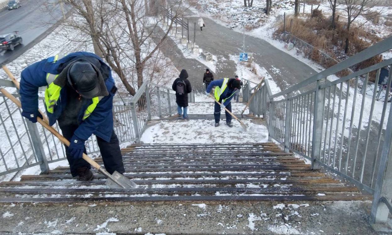 Сегодня во Владивостоке: демонтаж объектов, обслуживание ливнёвок и ликвидация последствий непогоды Сегодня во Владивостоке: демонтаж объектов, обслуживание ливнёвок и ликвидация последствий непогоды