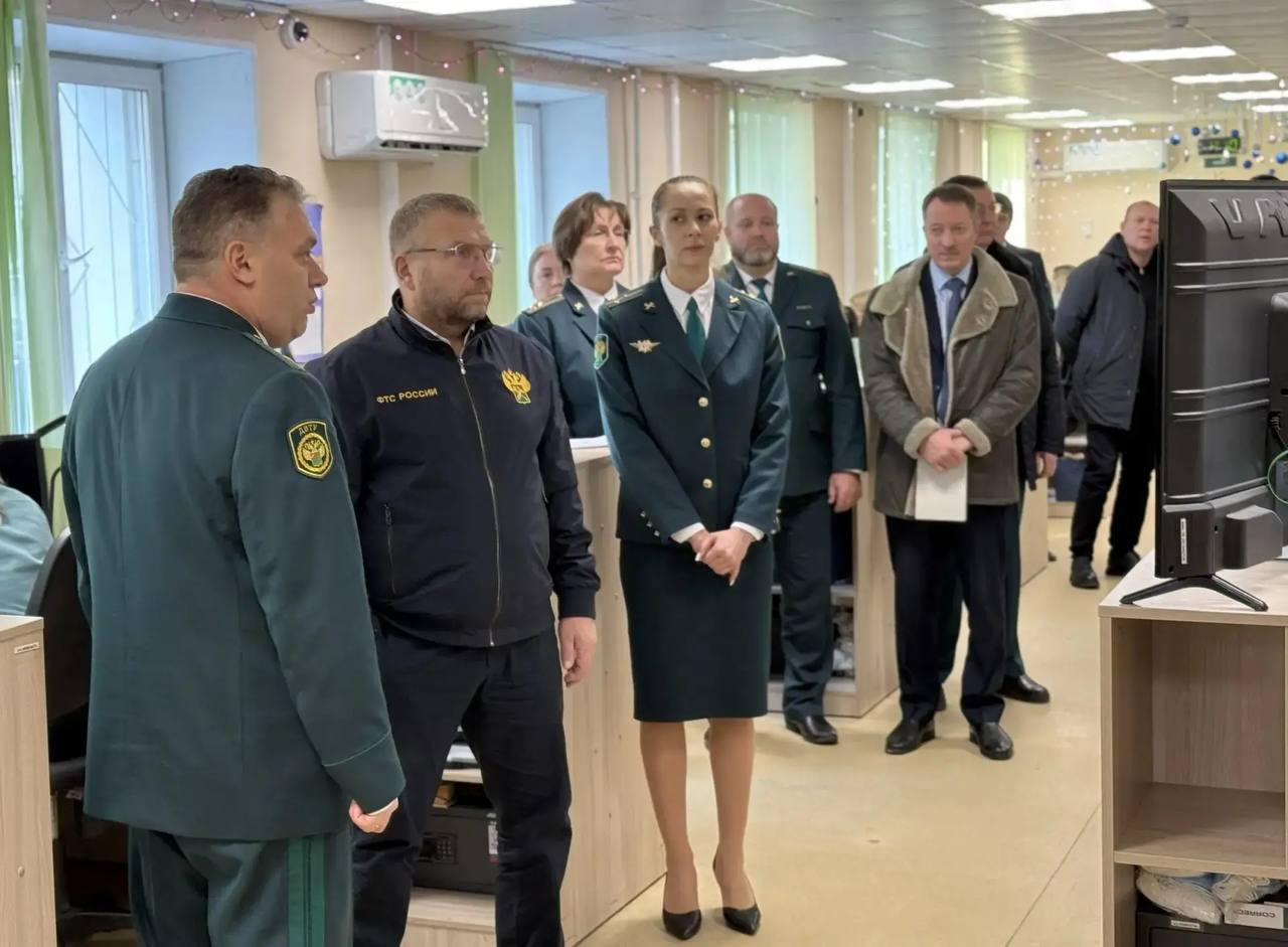 Валерий Пикалёв с рабочим визитом посетил таможенные посты на Дальнем Востоке Валерий Пикалёв с рабочим визитом посетил таможенные посты на Дальнем Востоке