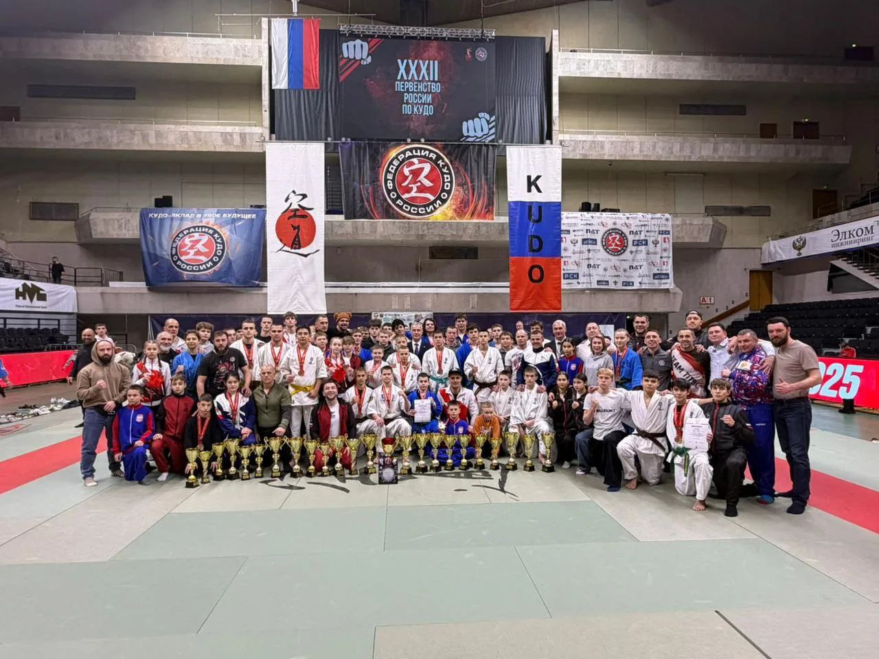 Командное «золото» первенства России по кудо у приморцев