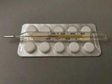 «Локдауна не предвидится»: в Приморье борются с гонконгским гриппом