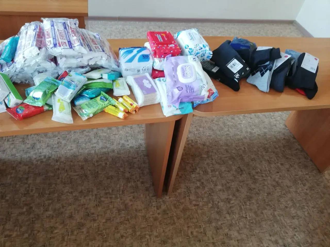 Наши студенты-педагоги 1-2 курсов вместе с наставниками Натальей Владимировной Репш и Александром Степановичем Колядой организовали сбор гуманитарной помощи для защитников на передовой Наши студенты-педагоги 1-2 курсов вместе с наставниками Натальей Владимировной Репш и Александром Степановичем Колядой организовали сбор гуманитарной помощи для защитников на передовой