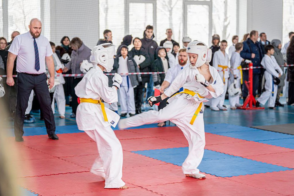 Более 200 юных каратистов Приморья собрало первенство Находки по киокушинкай Более 200 юных каратистов Приморья собрало первенство Находки по киокушинкай