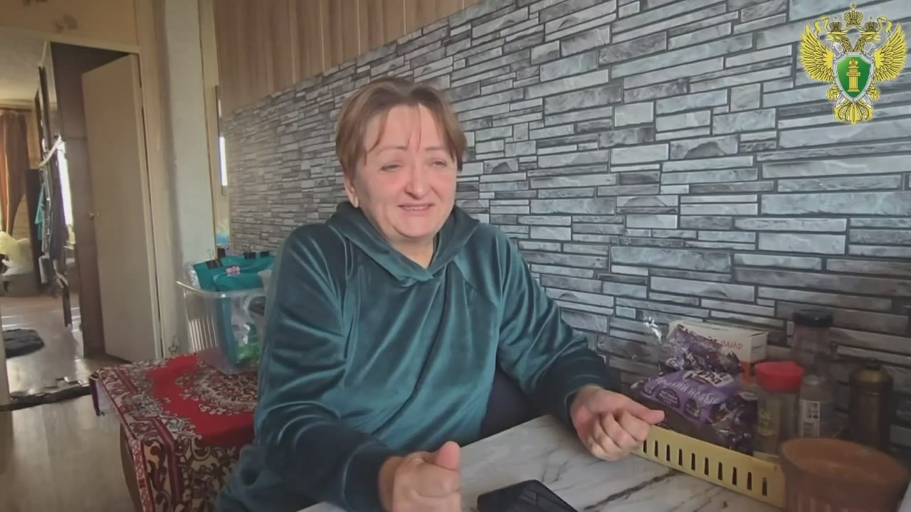 Прокуратура добилась ликвидации многолетних протечек в квартире пожилой жительницы на острове Русском