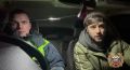 Водитель из Таджикистана, попавший в сложную ситуацию на дороге, поблагодарил инспекторов ДПС за помощь