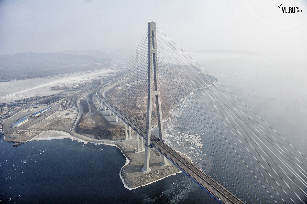 Резиденты офшорной зоны на Русском острове пожертвовали 600 млн рублей в краевой бюджет