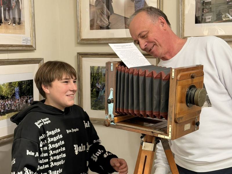 В Находке сотрудники городского музея при участии инспекторов по делам несовершеннолетних провели экскурсию для школьников В Находке сотрудники городского музея при участии инспекторов по делам несовершеннолетних провели экскурсию для школьников