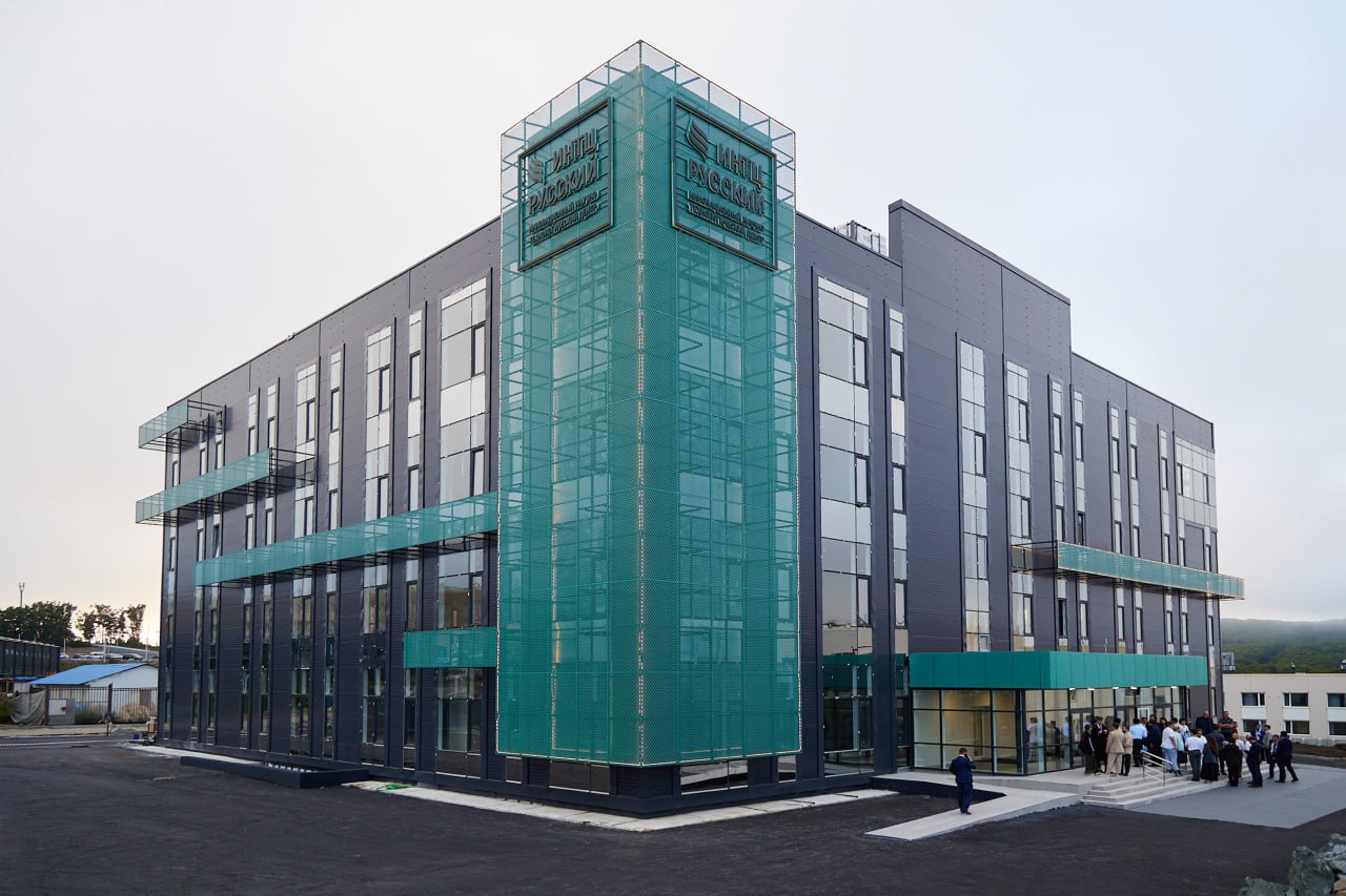 Финансирование первой очереди ИНТЦ «Русский» идет по Единой президентской субсидии в плановом режиме и синхронизируется с графиками строительства и потребностями резидентов Финансирование первой очереди ИНТЦ «Русский» идет по Единой президентской субсидии в плановом режиме и синхронизируется с графиками строительства и потребностями резидентов