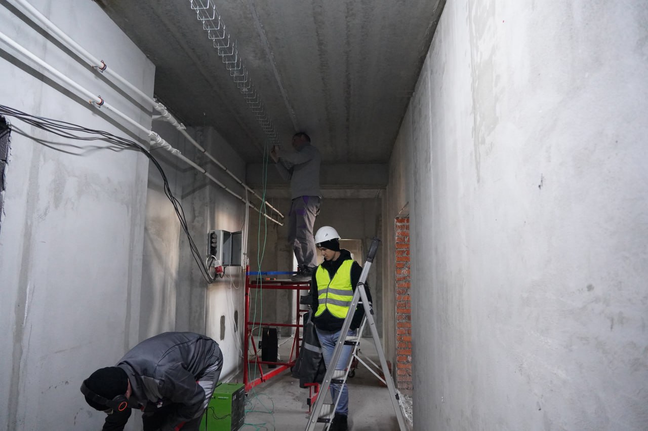 Общественные наблюдатели проконтролировали строительные работы в районе Междуречья Общественные наблюдатели проконтролировали строительные работы в районе Междуречья