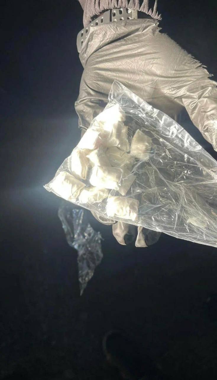 В Уссурийске сотрудники по контролю за оборотом наркотиков задержали местного жителя, планировавшего сбыть наркотические средства В Уссурийске сотрудники по контролю за оборотом наркотиков задержали местного жителя, планировавшего сбыть наркотические средства