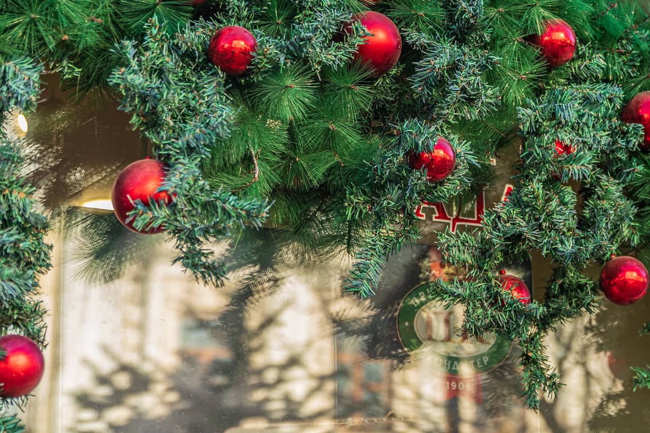 Предпринимателей Владивостока приглашают поучаствовать в конкурсе на лучшее оформление к Новому году и Рождеству