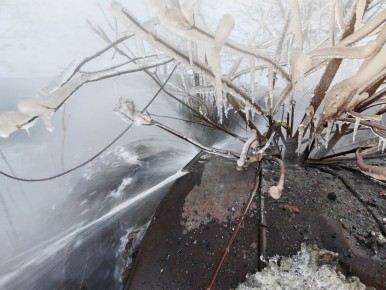 В Находке продолжают устранять последствия ДТП с повреждением магистрального теплопровода