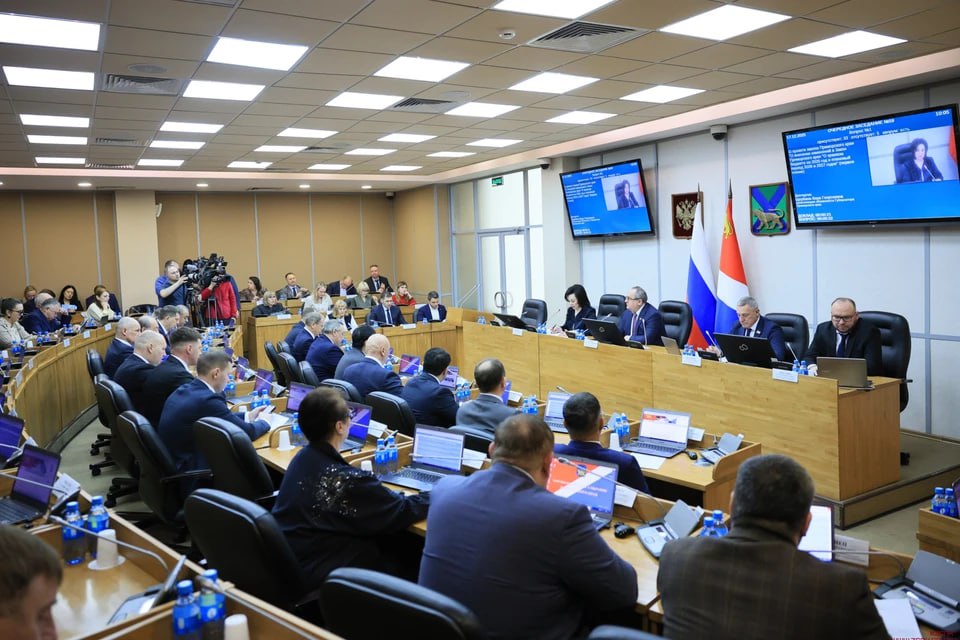 Во время заключительного в этом году, 58 заседания Законодательного собрания Приморского края, народные избранники рассмотрели 46 вопросов