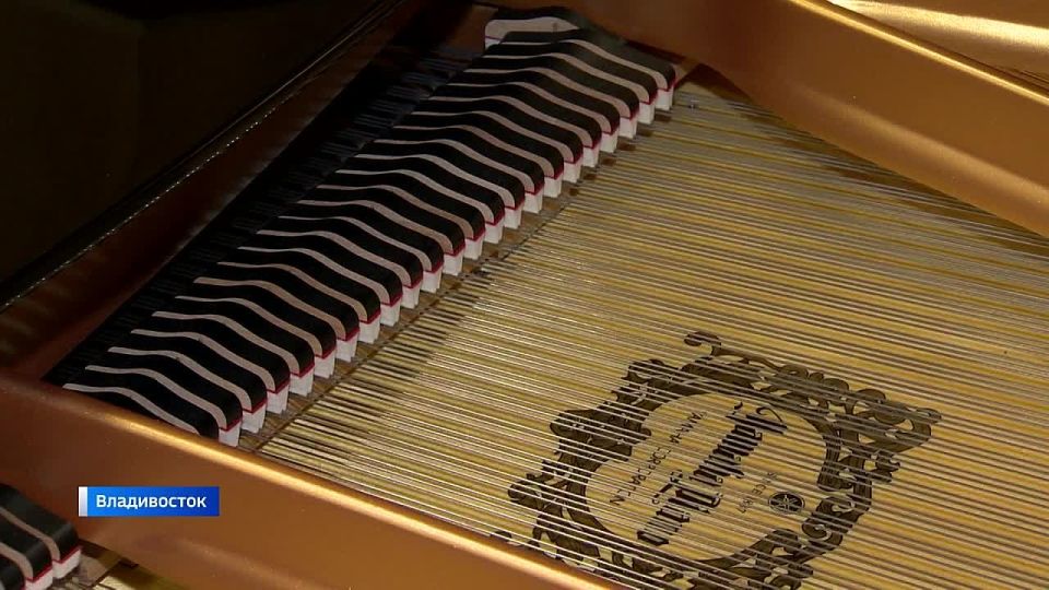 90 лет дарят миру выдающихся музыкантов