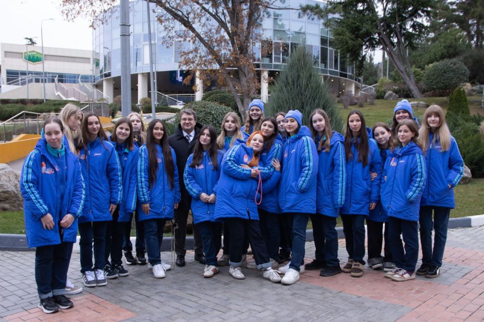 Состоялось итоговое занятие в рамках программы Федерального казначейства «Юный казначей. Траектория «Ревизор» на базе МДЦ «Артек»