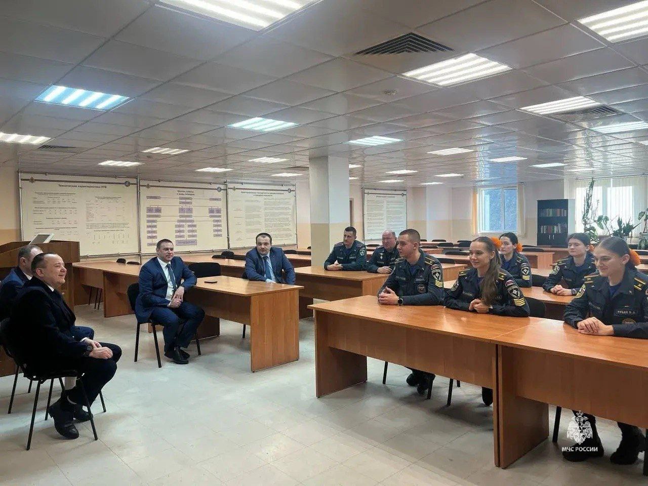 Дальний Восток: создание филиала ВНИИПО МЧС России, сертификация и подготовка кадров Дальний Восток: создание филиала ВНИИПО МЧС России, сертификация и подготовка кадров