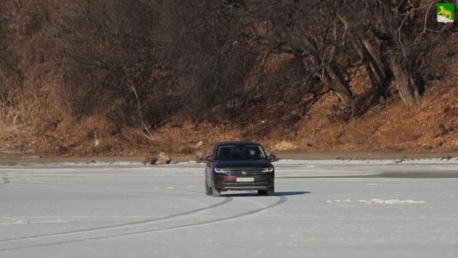 Во Владивостоке проходят рейды по безопасности на льду