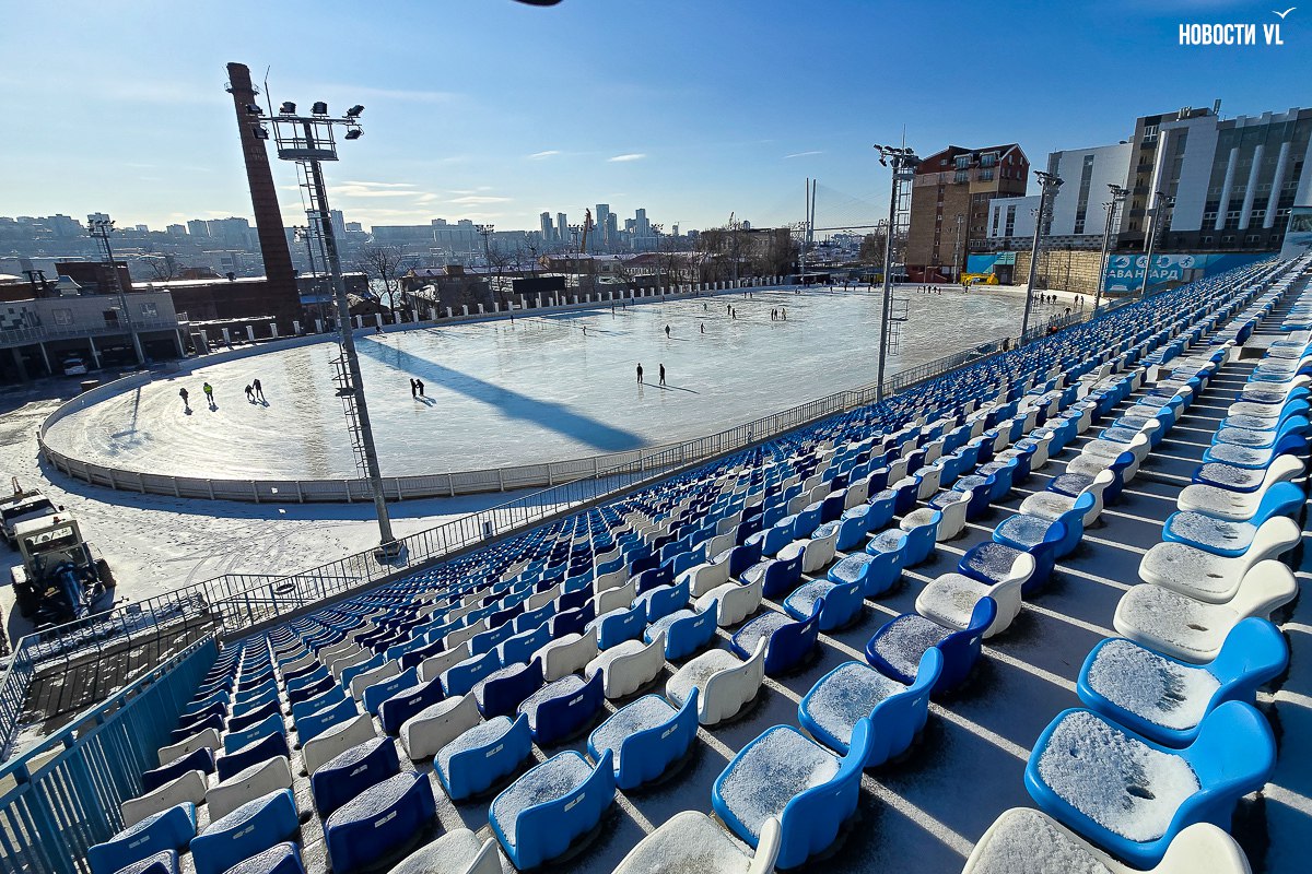 От «Авангарда» до «Фетисов-арены» через кёрлинг-центр и Минный городок: где покататься на катке во Владивостоке в дни новогодних каникул От «Авангарда» до «Фетисов-арены» через кёрлинг-центр и Минный городок: где покататься на катке во Владивостоке в дни новогодних каникул