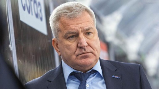 Главным тренером хоккейного клуба «Адмирал» назначен Олег Браташ