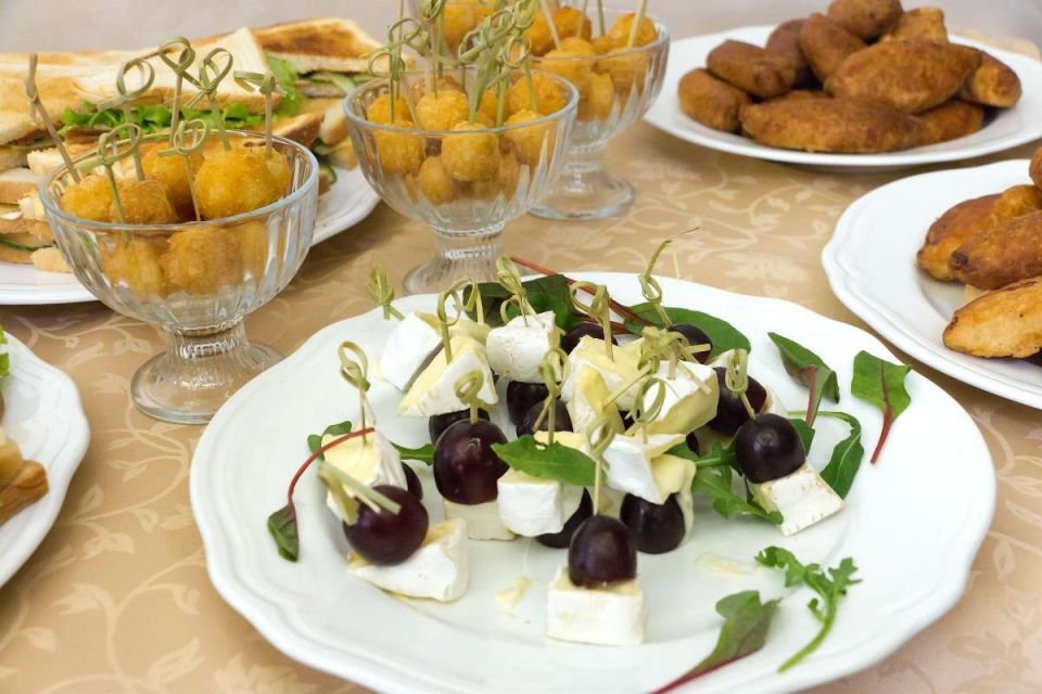 Как правильно питаться на курортах: советы от экспертов