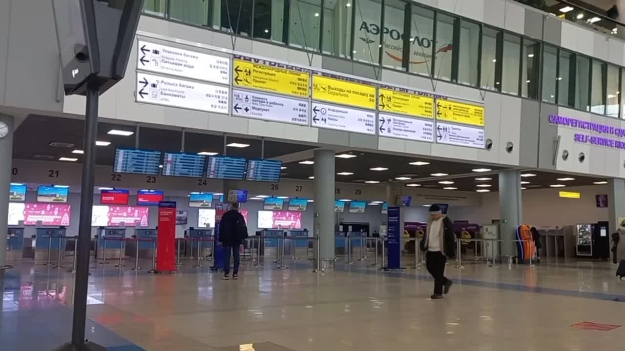 Приморская транспортная прокуратура держит на контроле ситуацию, связанную с длительными задержками авиарейсов