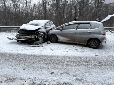 ДТП с участием 6 автомобилей произошло в Надеждинском районе