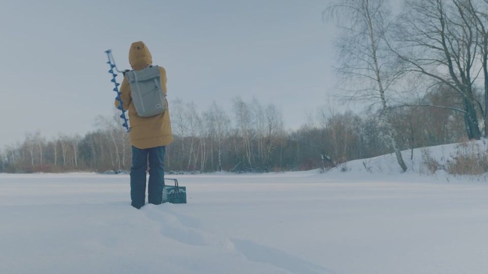 Напоминаем, что на тонкий, неокрепший лед выходить ЗАПРЕЩЕНО!