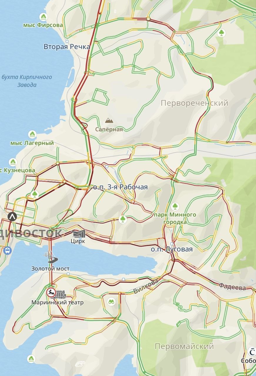 Вечерние пробки во Владивостоке оцениваются в 9 баллов