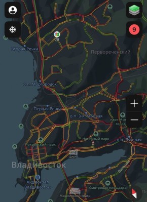 В первый день рабочей недели Владивосток встал в девятибалльных пробках