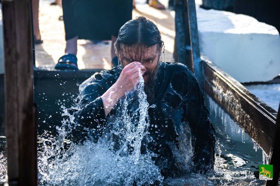 На Крещение во Владивостоке оборудуют две морские купели