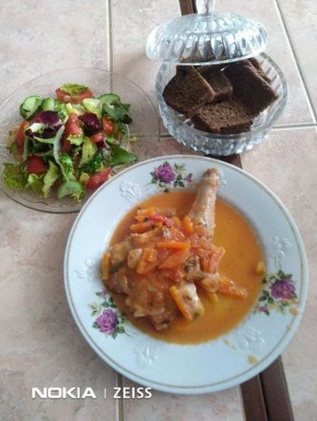 Кролик в томатной заливке: новый взгляд на старое блюдо