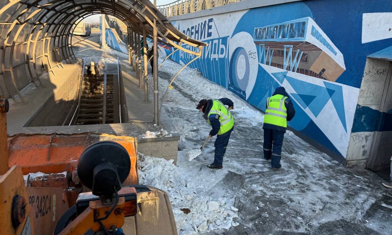 Сегодня во Владивостоке: обслуживание инженерных сетей, работы по безопасности дорожного движения, демонтаж и уборка города Сегодня во Владивостоке: обслуживание инженерных сетей, работы по безопасности дорожного движения, демонтаж и уборка города