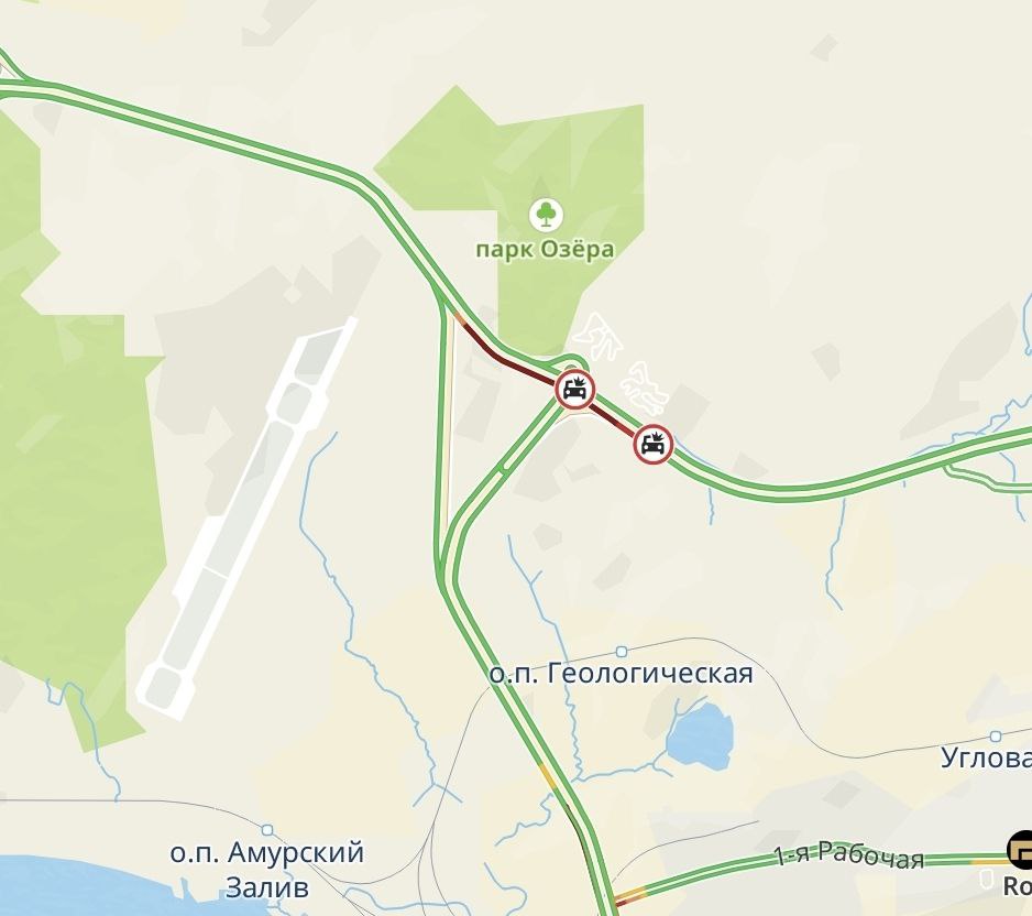 С утра в районе Примринга на полосе в сторону Владивостока произошло сразу два массовых ДТП С утра в районе Примринга на полосе в сторону Владивостока произошло сразу два массовых ДТП